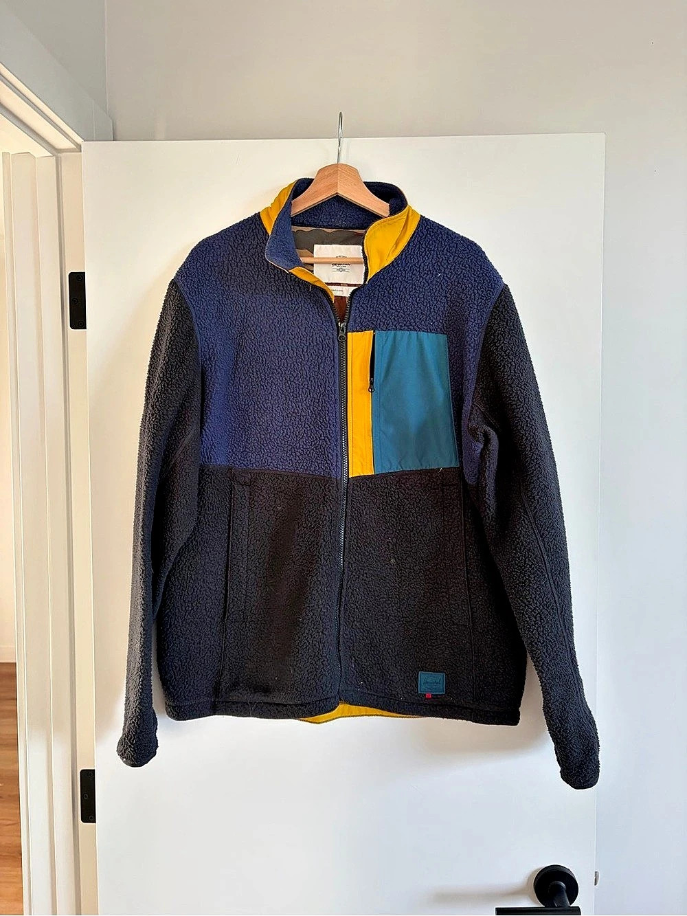Herschel Color Block Fleece Jacket Size XL Like New